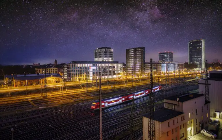 rail transport hyperlapse